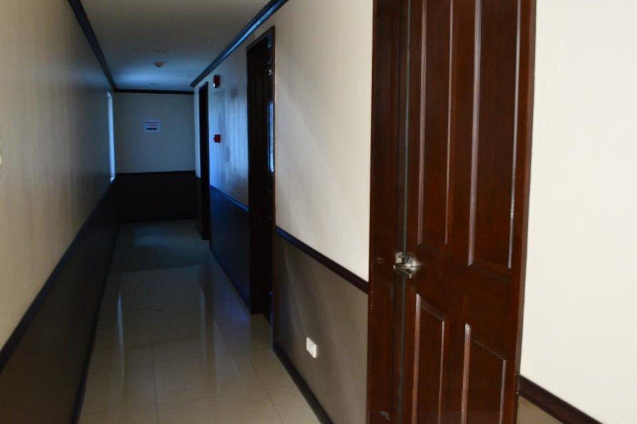 Cebu Fiesta Business Suites Exterior foto